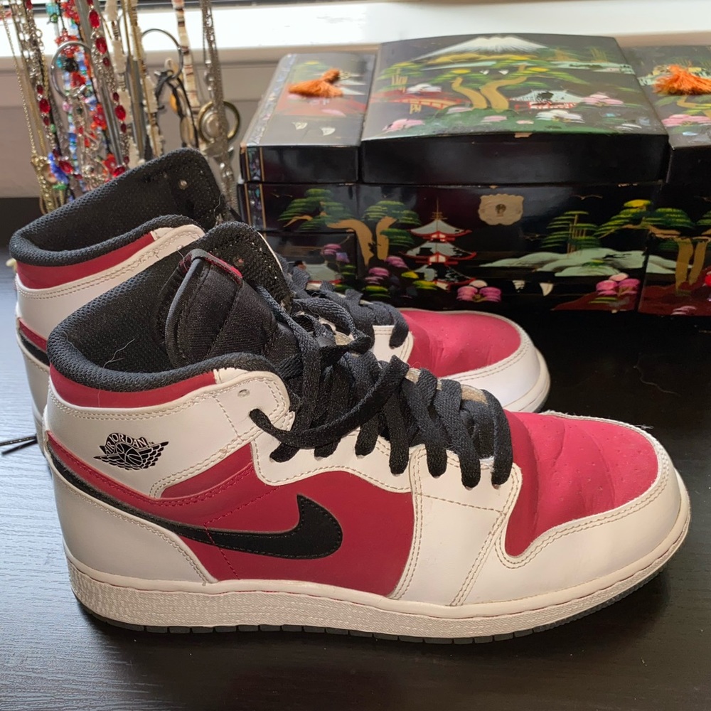 Nike air Jordan 1 retro high OG carmine red